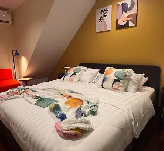 Nueng Rana Twin 2 Private Homes Yaowarat Bangkok