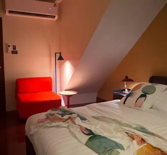 Nueng Rana Twin 2 Private Homes Yaowarat Bangkok