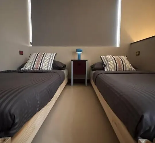 Nueng Rana Twin 2 Private Homes Yaowarat Feriehus *